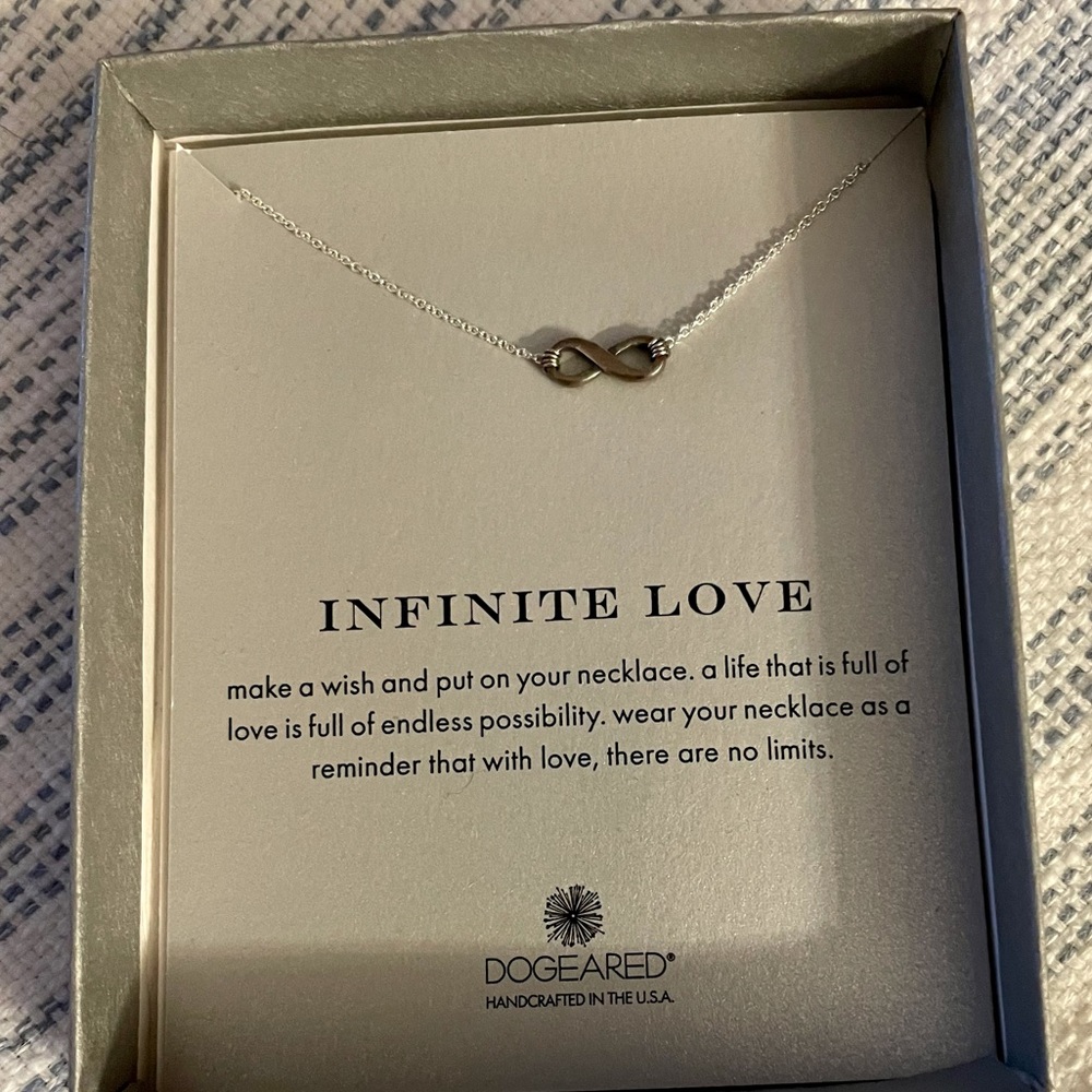 New in box Dogeared Infinite necklace